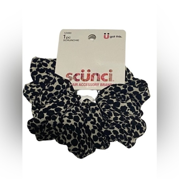 Scunci 1pc Scrunchie U Got This 12493 Black White - Picture 1 of 8